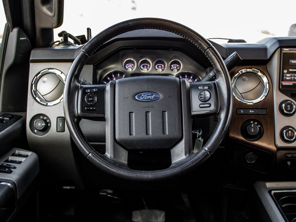 Used 2014 Ford F350 Lariat w/ Lariat Ultimate Package image 27