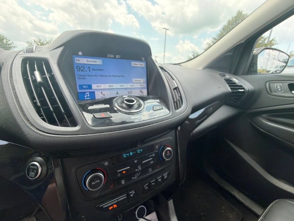Used 2019 Ford Escape Titanium AWD/4WD image 8