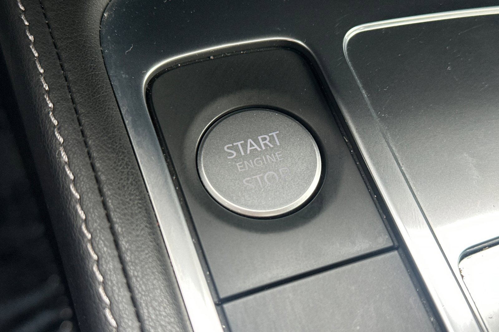 Certified 2025 INFINITI QX60 Pure image 37