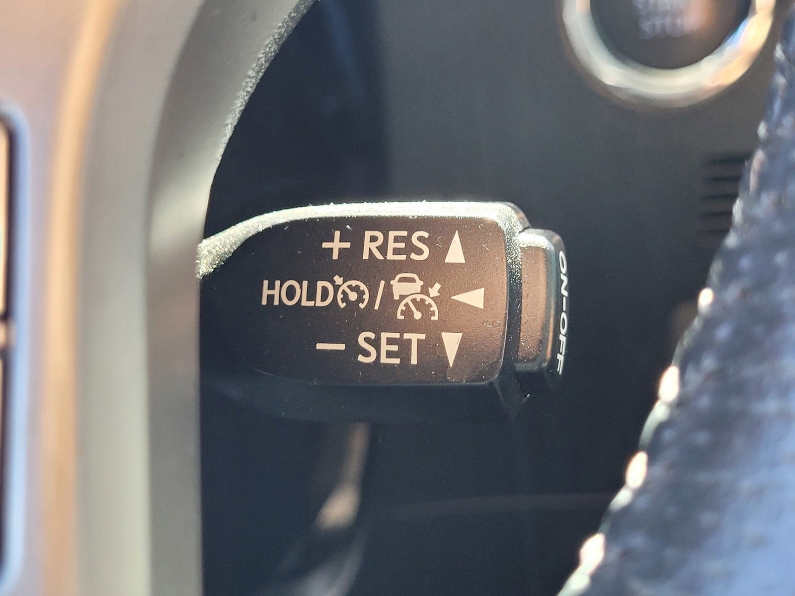 Used 2023 Toyota 4Runner Limited image 27