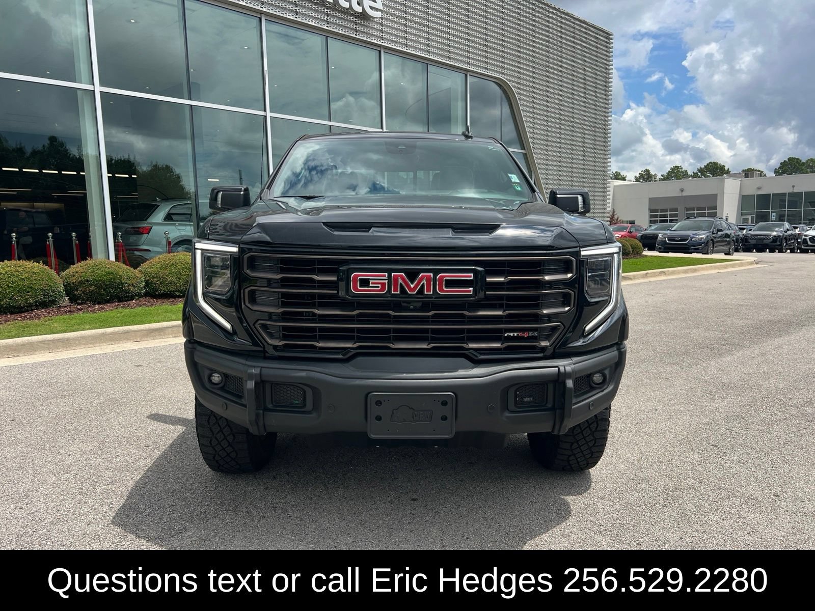 Used 2024 GMC Sierra 1500 AT4X w/ AT4X AEV Edition AWD/4WD image 2