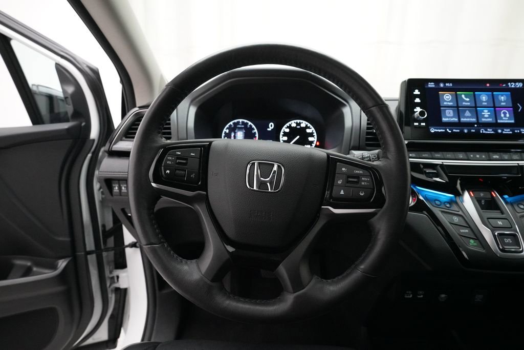 Certified 2025 Honda Odyssey Elite image 4