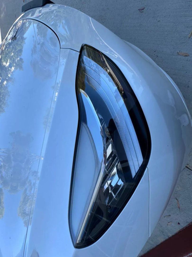 Used 2022 Tesla Model Y Long Range AWD/4WD image 33
