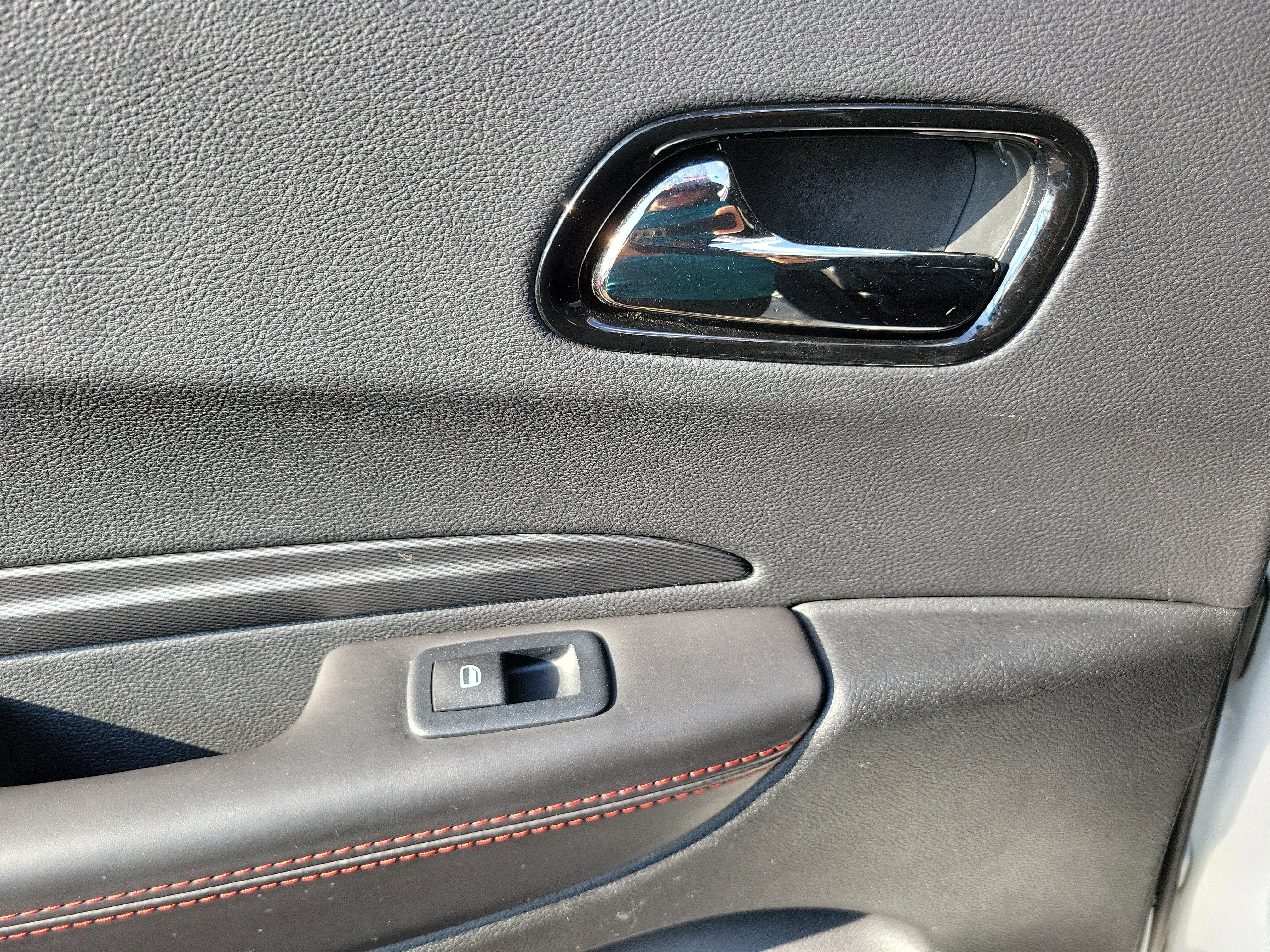 Used 2023 Dodge Durango GT image 23