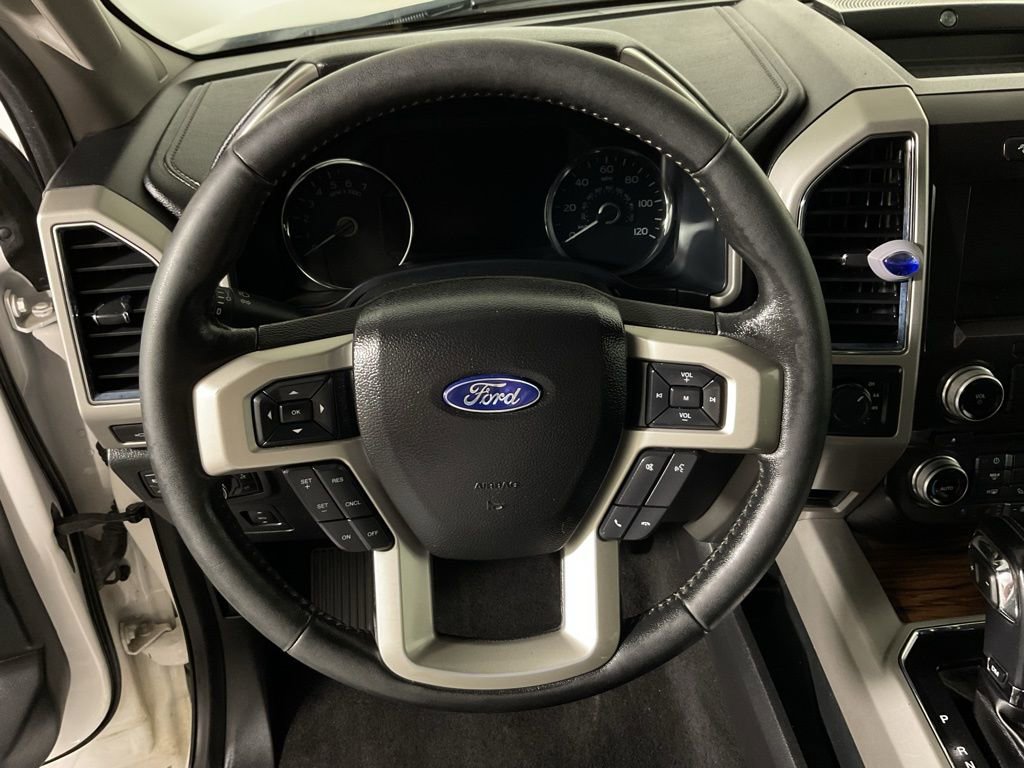 Used 2018 Ford F150 Lariat w/ Equipment Group 502A Luxury AWD/4WD image 26