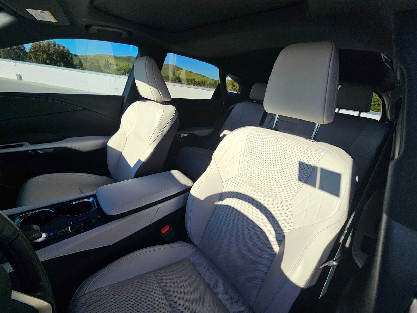 Certified 2024 Lexus RX 350 Premium w/ Accessory Package (Z1) image 21