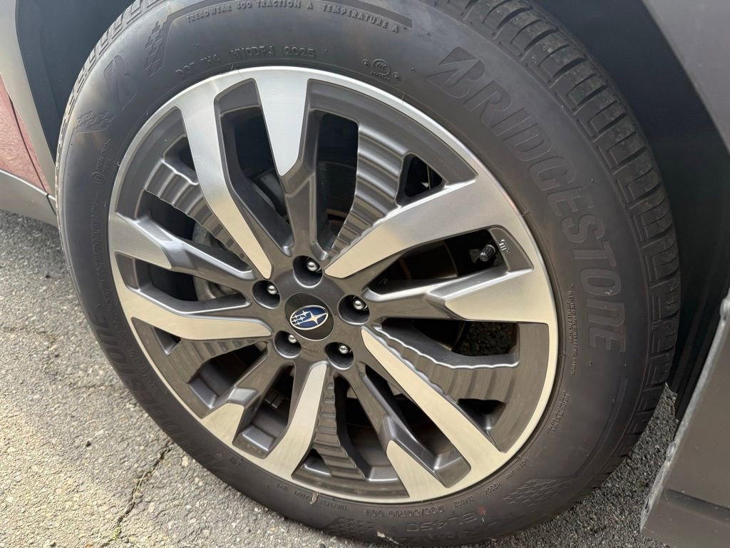 Used 2025 Subaru Forester Touring image 5