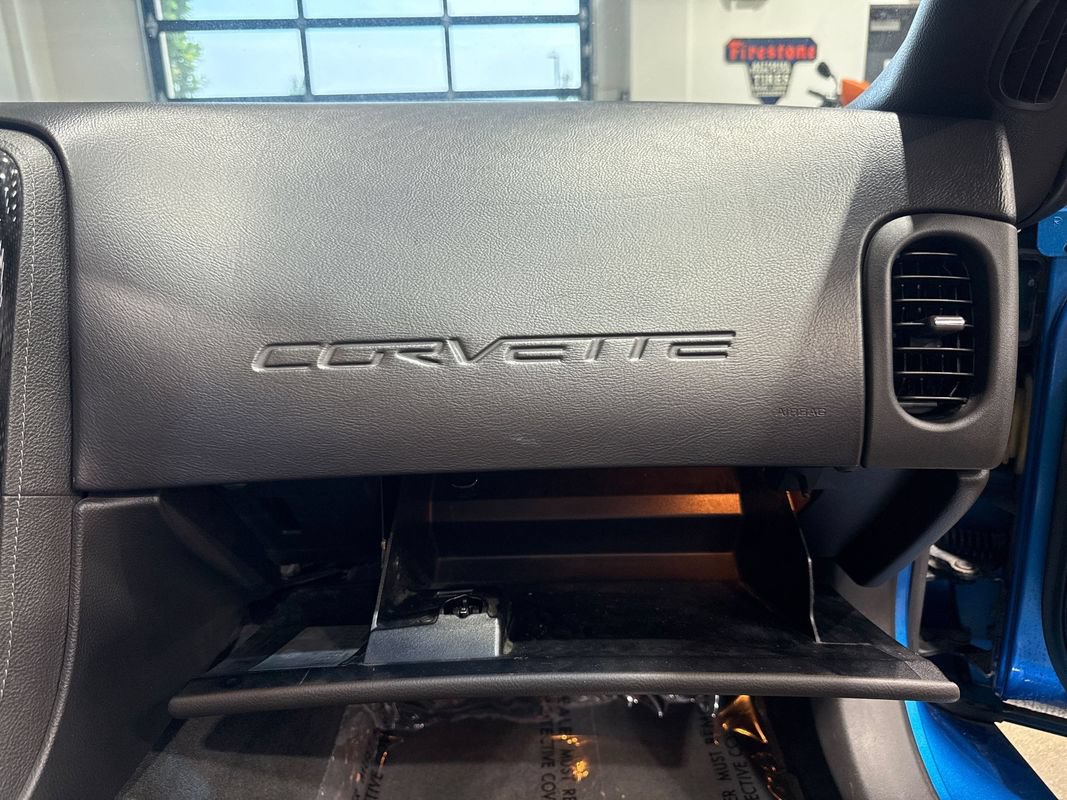 Used 2009 Chevrolet Corvette Convertible RWD image 84