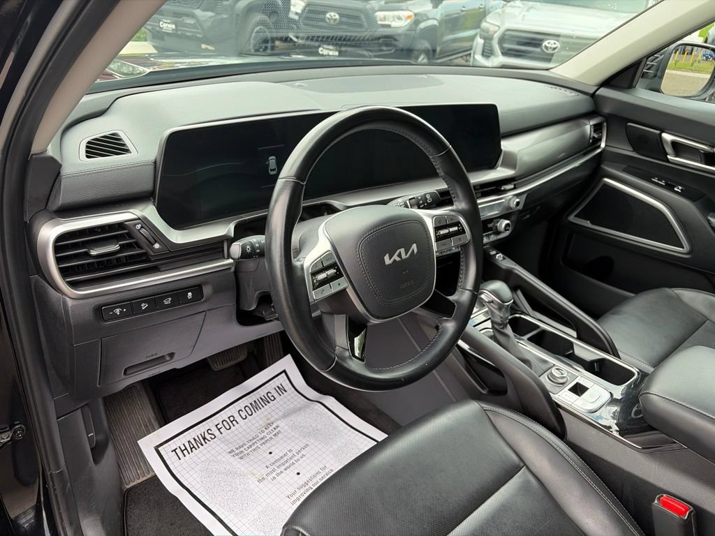 Used 2025 Kia Telluride S AWD/4WD image 25