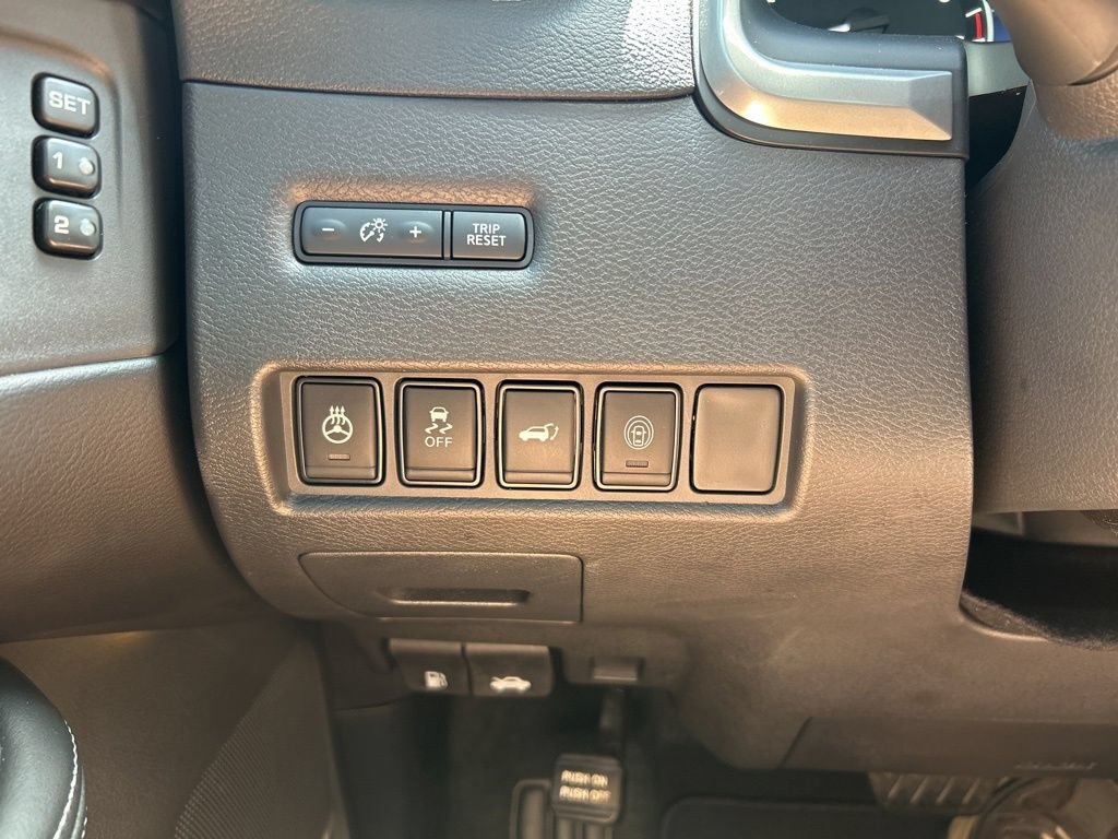 Certified 2023 Nissan Murano SL w/ Cargo Package FWD image 32