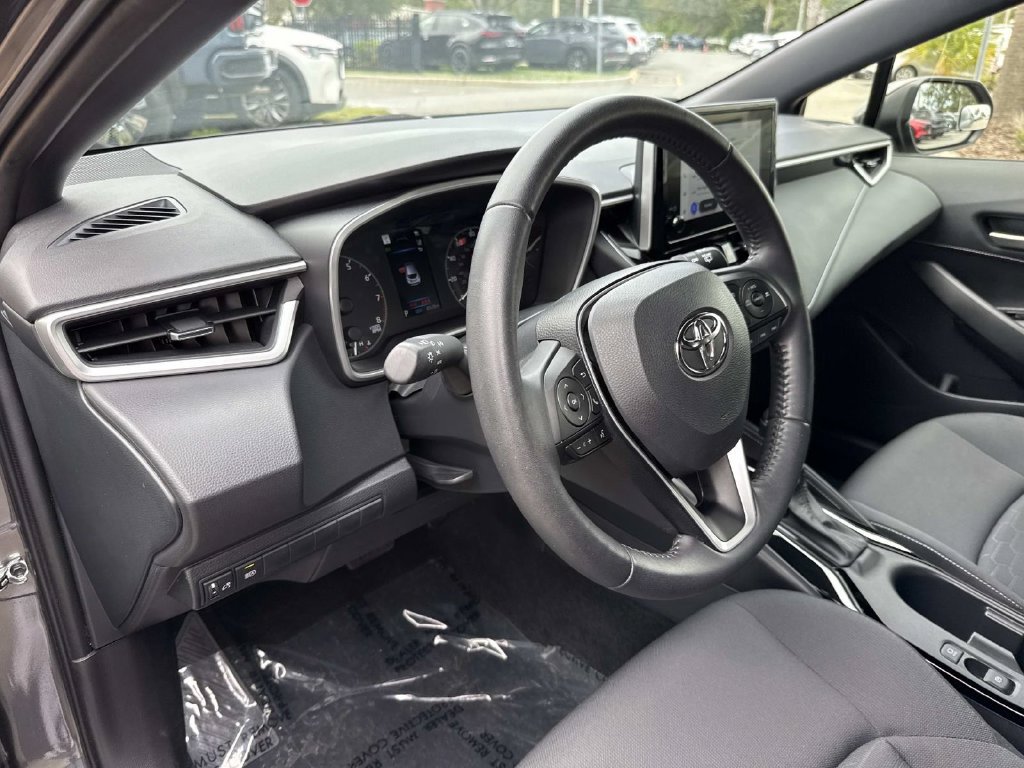 Used 2025 Toyota Corolla SE FWD image 22