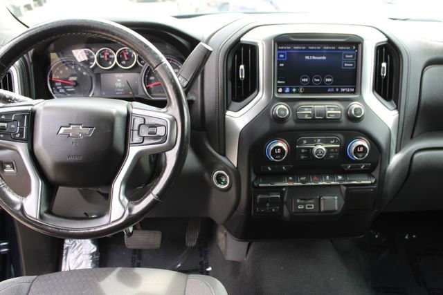 Used 2020 Chevrolet Silverado 1500 RST w/ All-Star Edition RWD image 17
