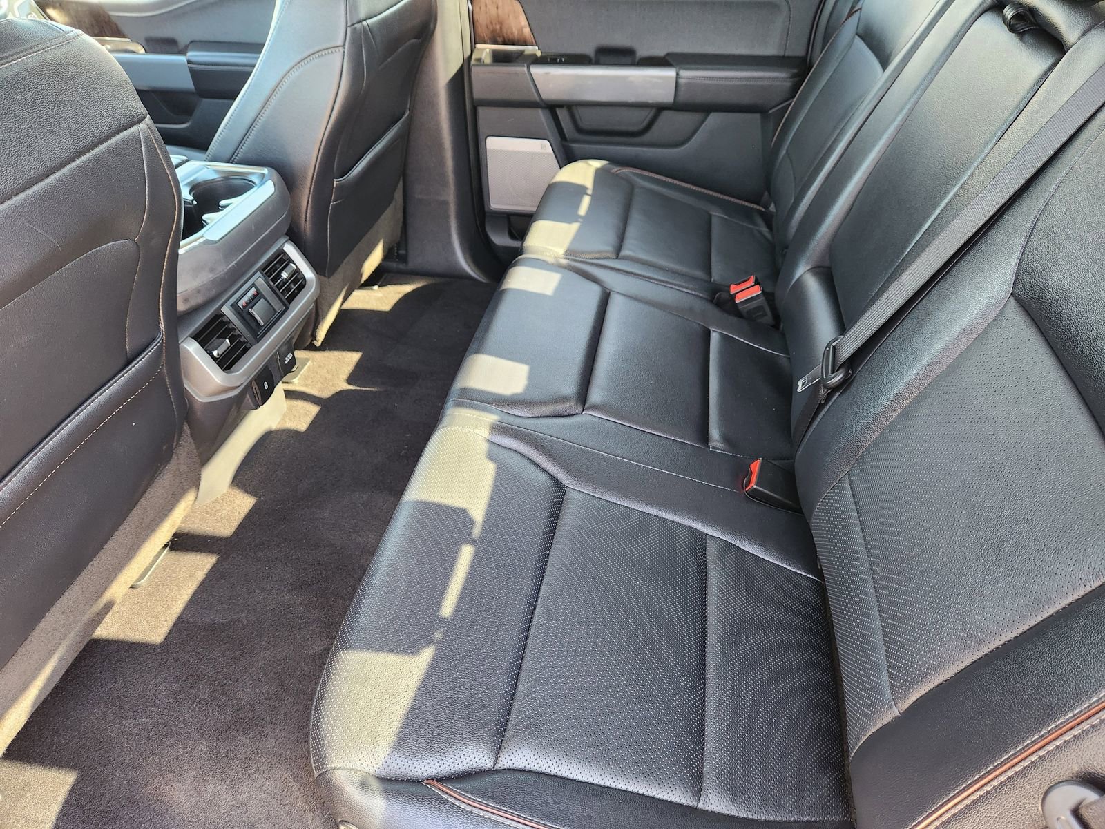 Used 2023 Ford F150 Lariat w/ Equipment Group 502A High image 29