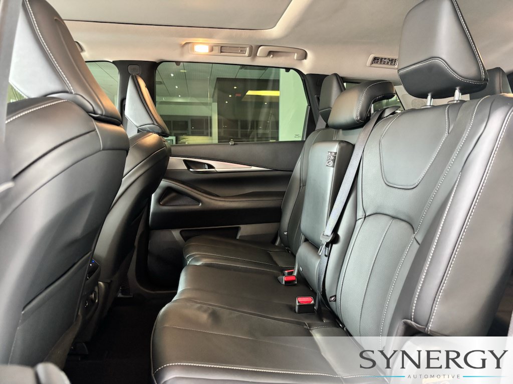 Used 2023 INFINITI QX60 Luxe w/ Cargo Package AWD/4WD image 20