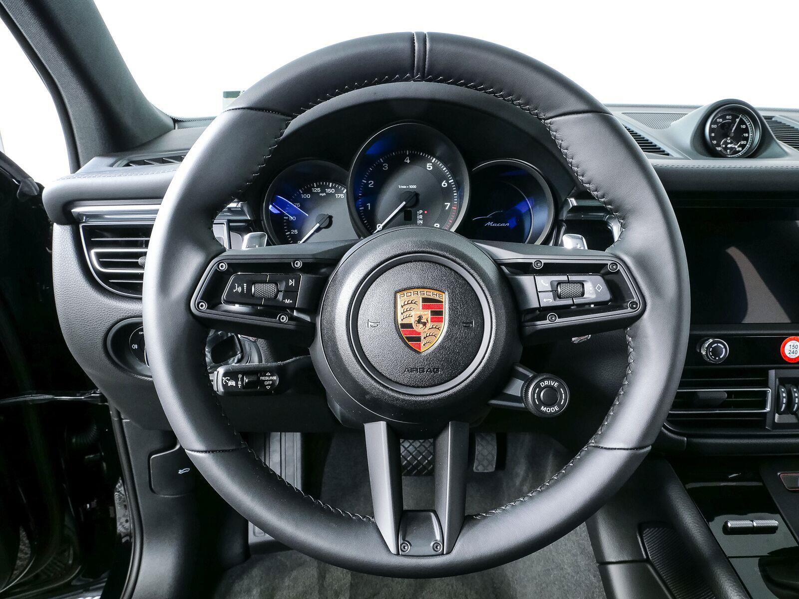 New 2026 Porsche Macan Turbo AWD/4WD image 10
