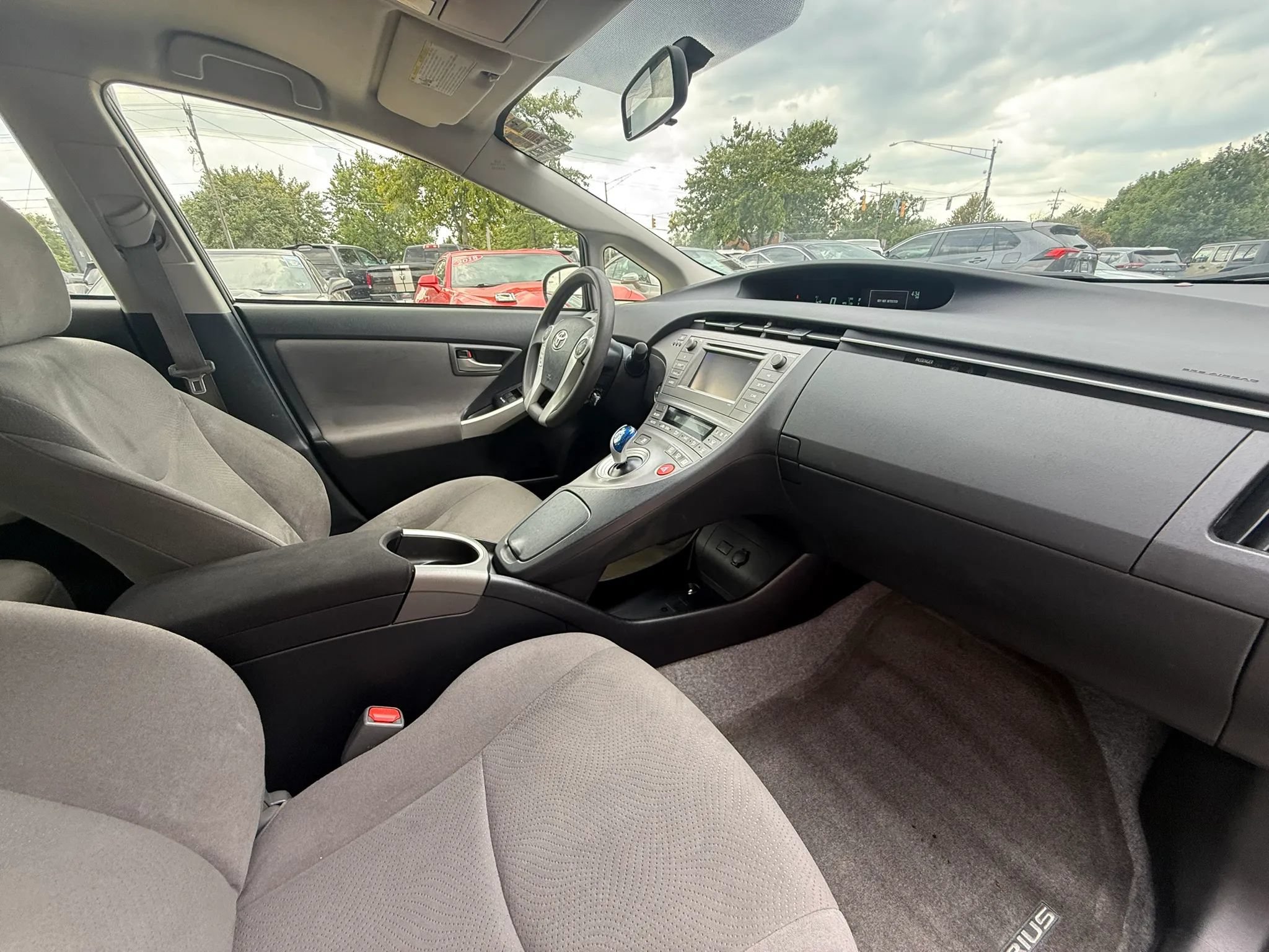 Used 2015 Toyota Prius Two FWD image 13