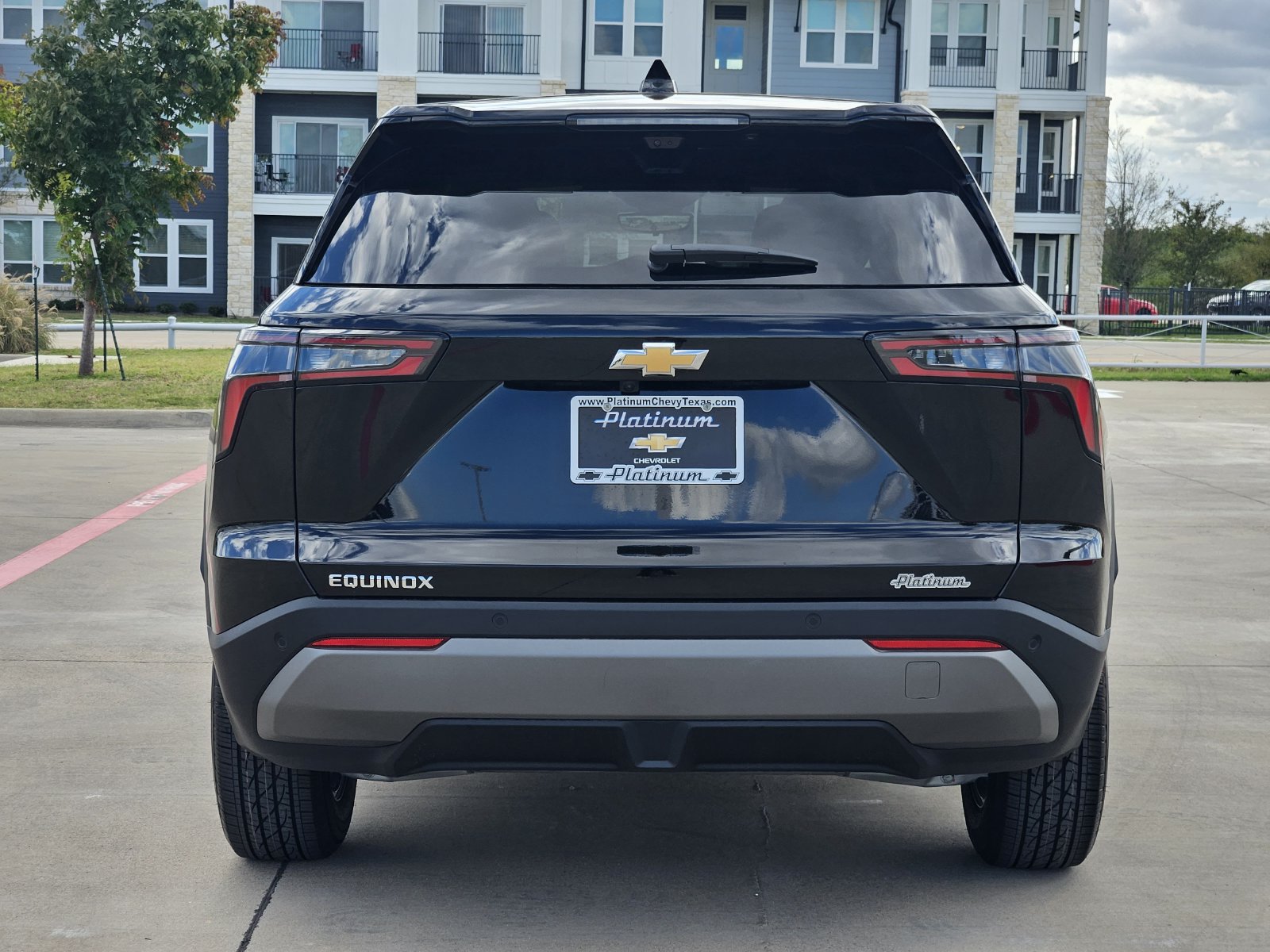 New 2027 Chevrolet Equinox LT w/ Safety and Technology Package FWD image 8