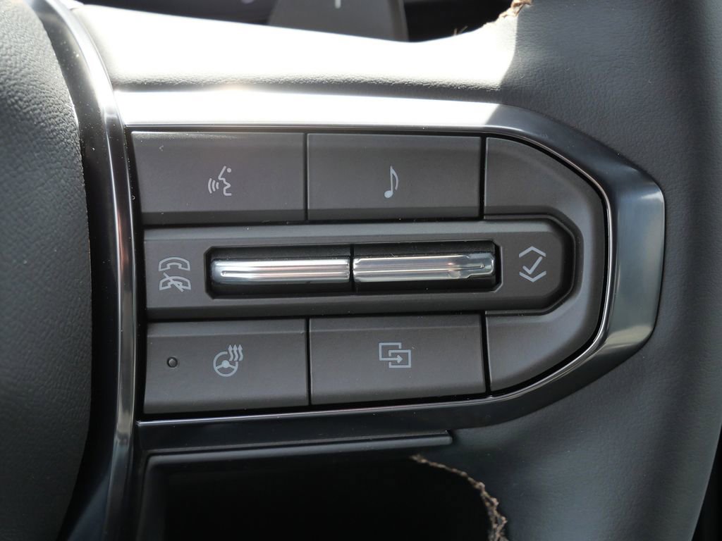 New 2026 GMC Acadia AT4 w/ Luxury Package image 54