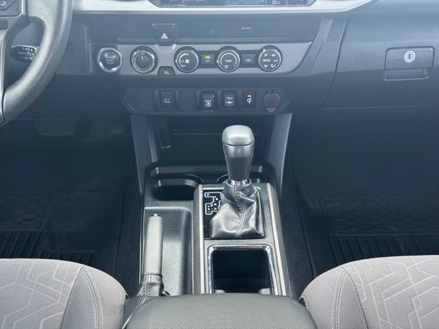 Used 2019 Toyota Tacoma TRD Sport AWD/4WD image 18