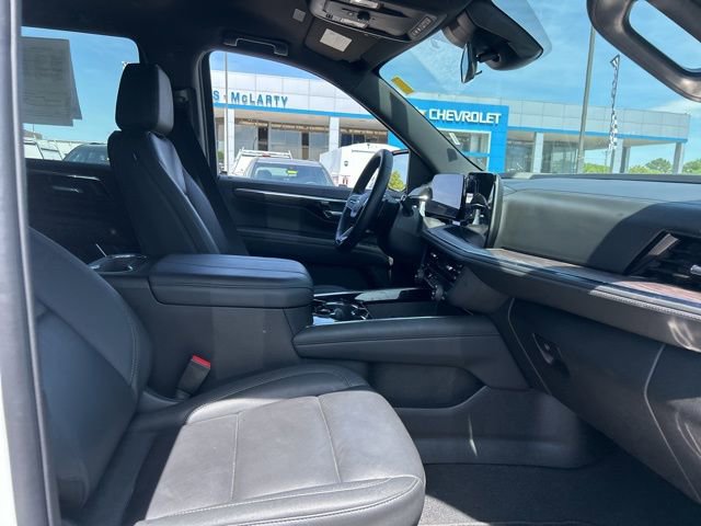 Used 2025 Chevrolet Tahoe LT AWD/4WD image 34
