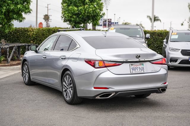 Used 2025 Lexus ES 350 w/ Accessory Package (Z2) FWD image 9