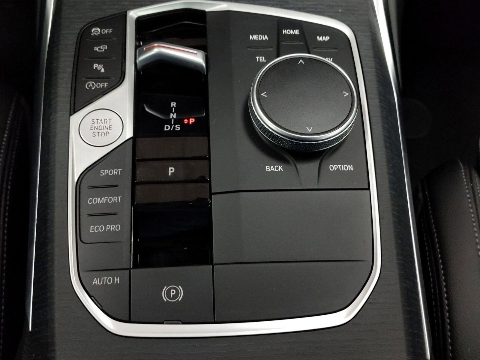 New 2026 BMW 330i xDrive Sedan w/ Premium Package image 15