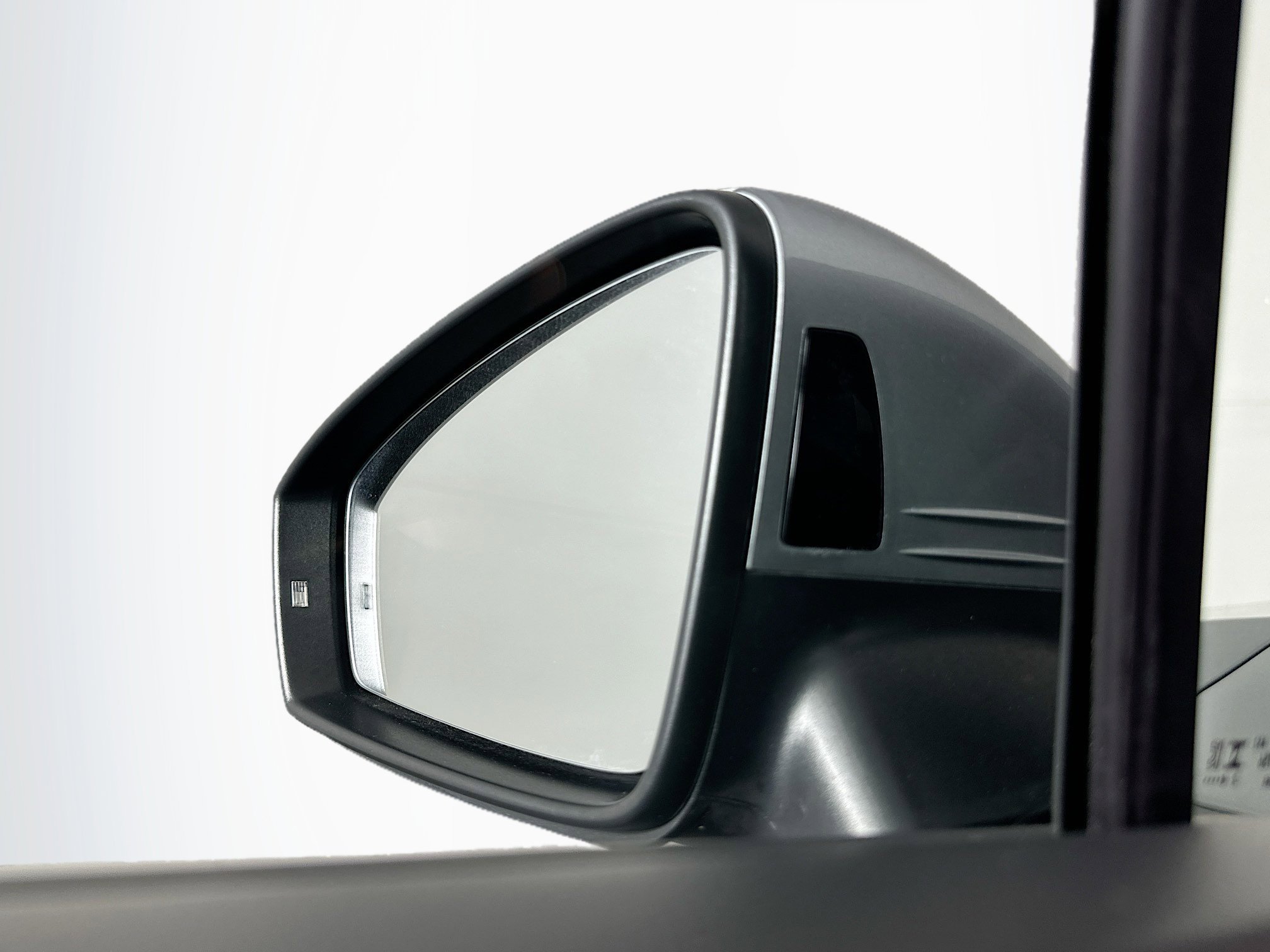 Used 2024 Volkswagen Tiguan Wolfsburg Edition image 16