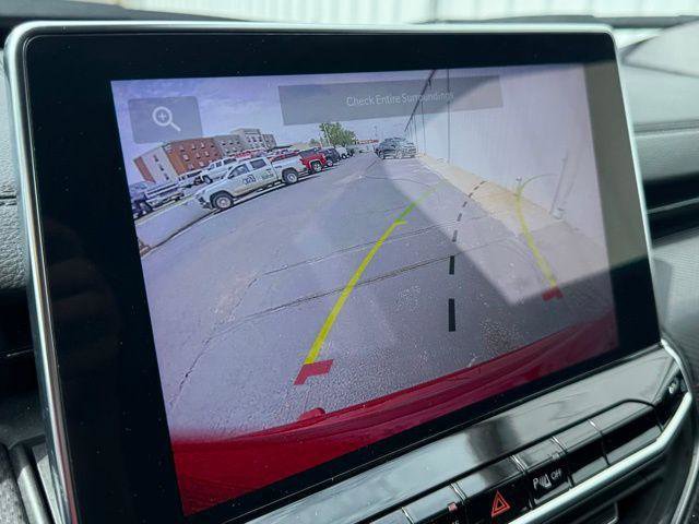 Used 2025 Jeep Compass Trailhawk image 12