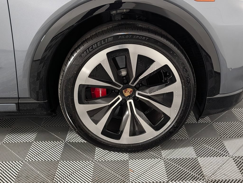New 2026 Porsche Cayenne S AWD/4WD image 14