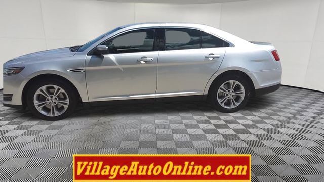 Used 2016 Ford Taurus SEL w/ Equipment Group 201A AWD/4WD image 8