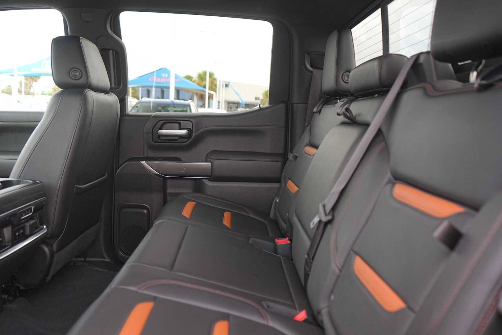 Used 2019 GMC Sierra 1500 AT4 w/ Off Road Performance Package AWD/4WD image 14