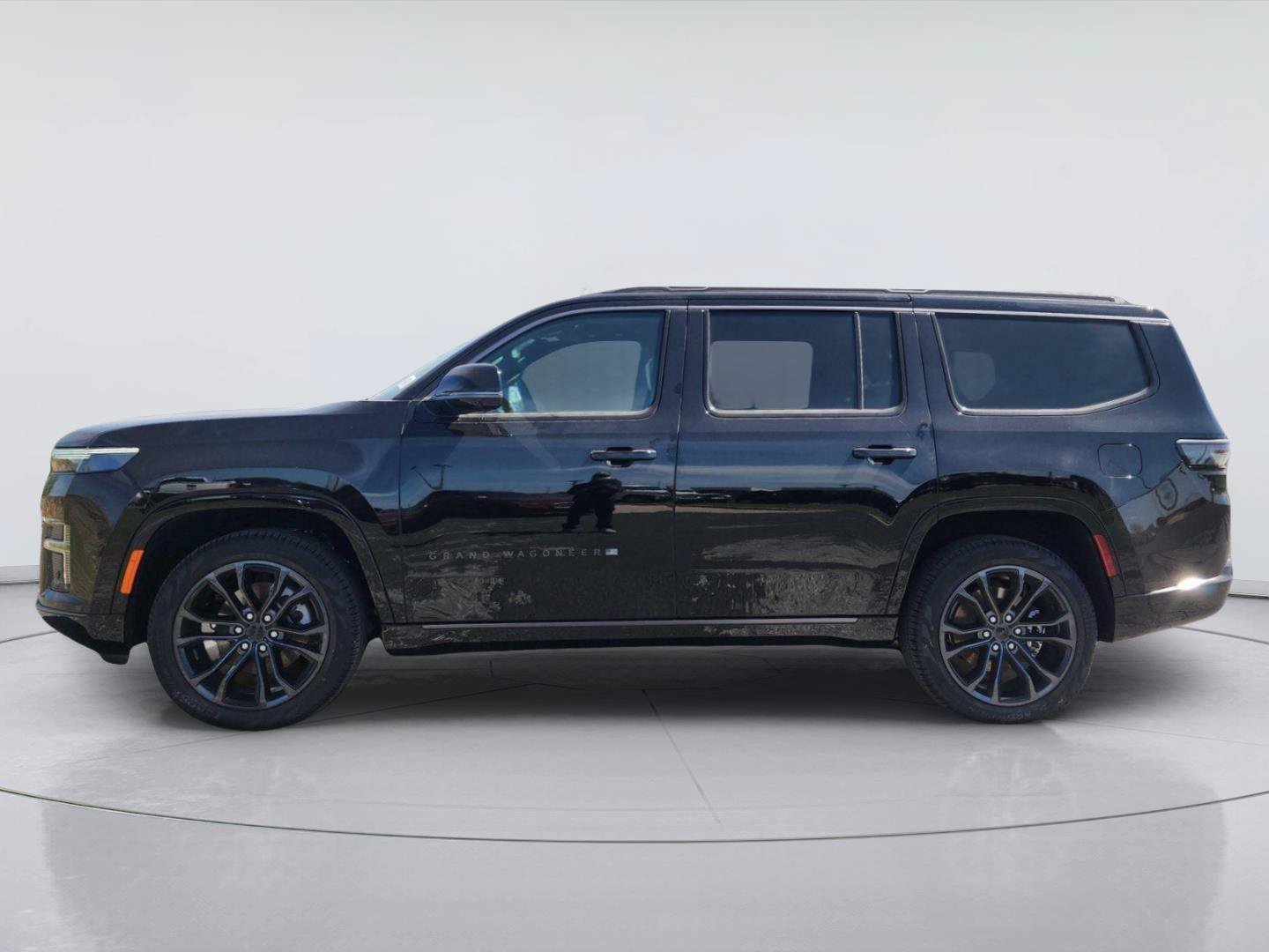 New 2026 Jeep Grand Wagoneer Summit w/ Premium Group III AWD/4WD image 2