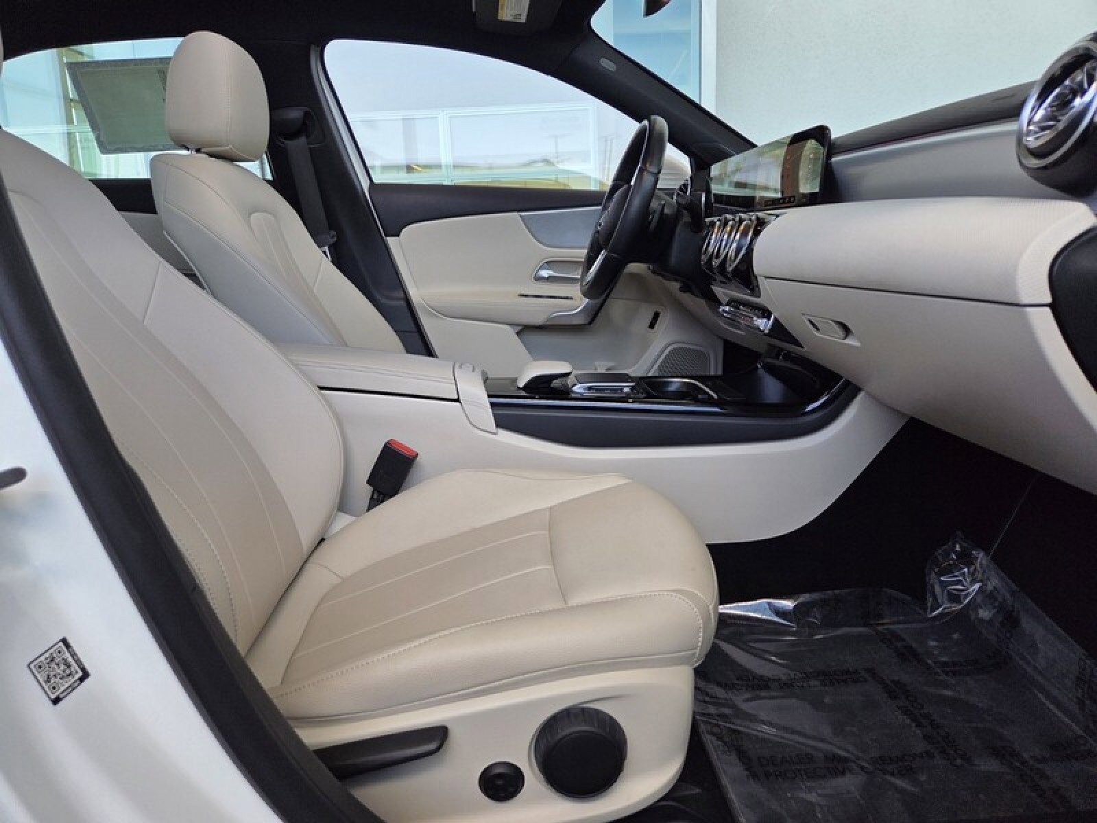 Certified 2022 Mercedes-Benz A 220 image 20