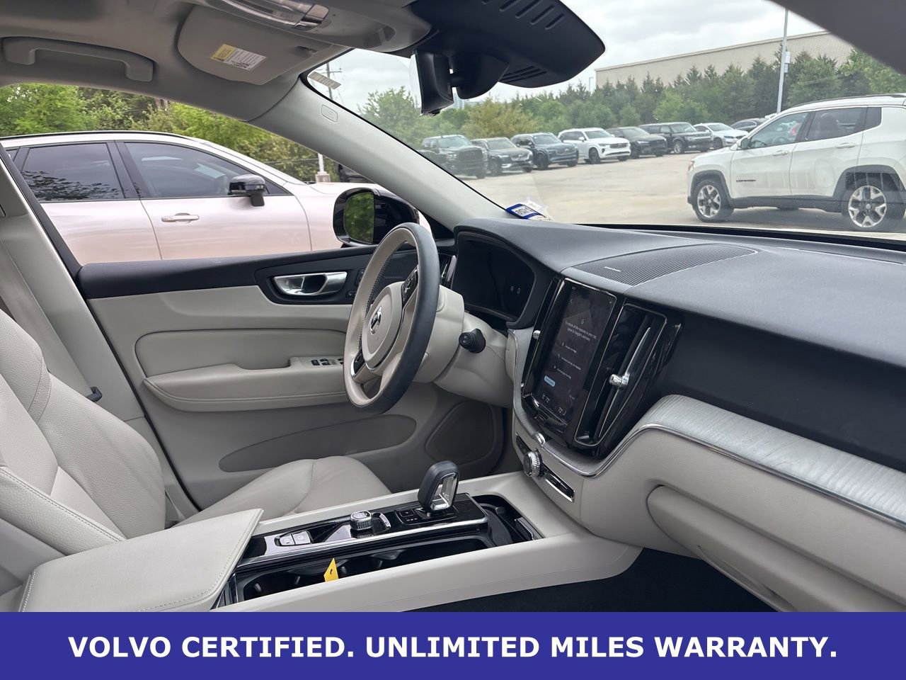 Certified 2024 Volvo XC60 B5 Plus w/ Protection Package Premier image 14