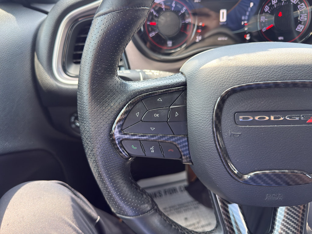 Used 2019 Dodge Challenger SXT w/ Driver Convenience Group RWD image 18