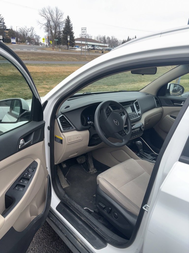 Used 2017 Hyundai Tucson SE image 3