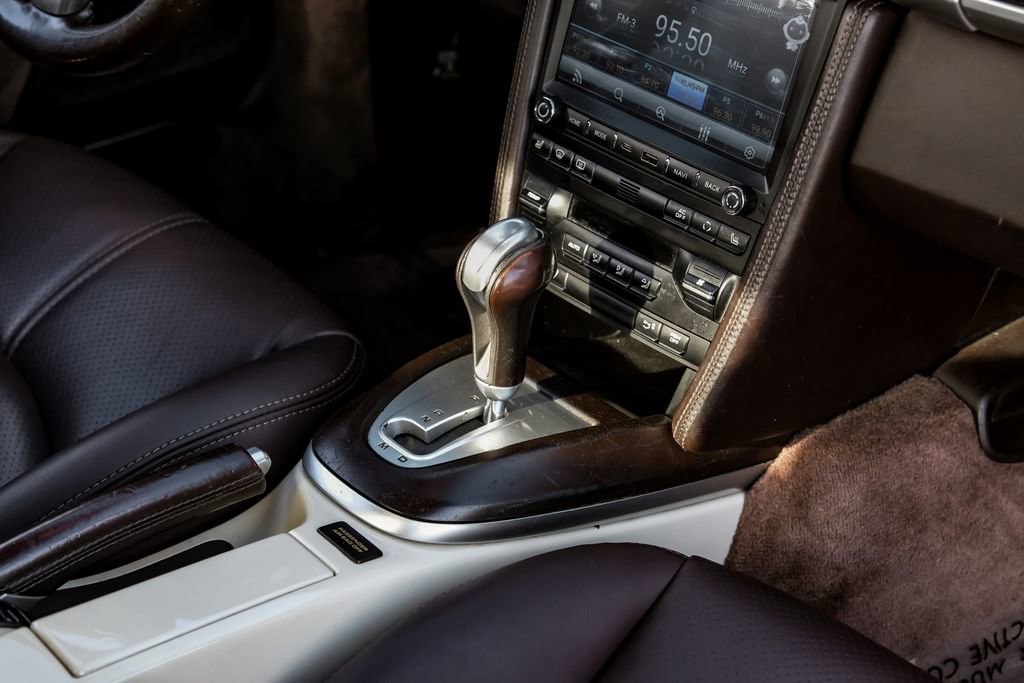 Used 2009 Porsche 911 Turbo image 21