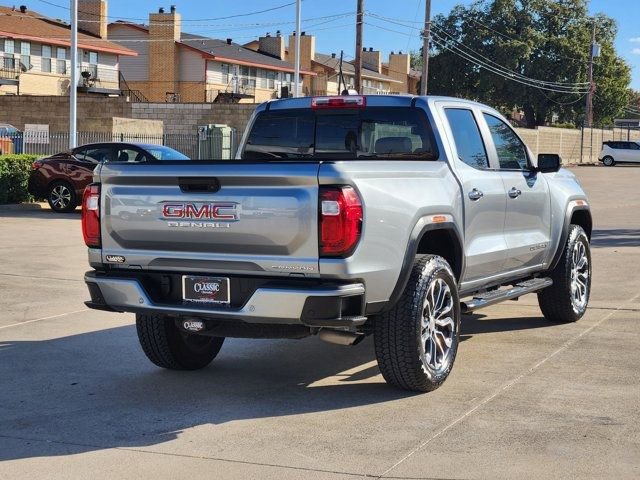 Used 2024 GMC Canyon Denali image 14