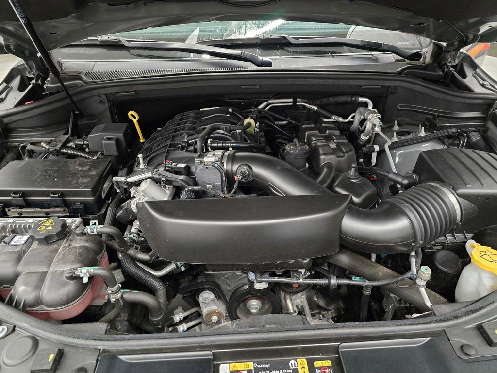 Certified 2023 Dodge Durango SXT Launch Edition image 12