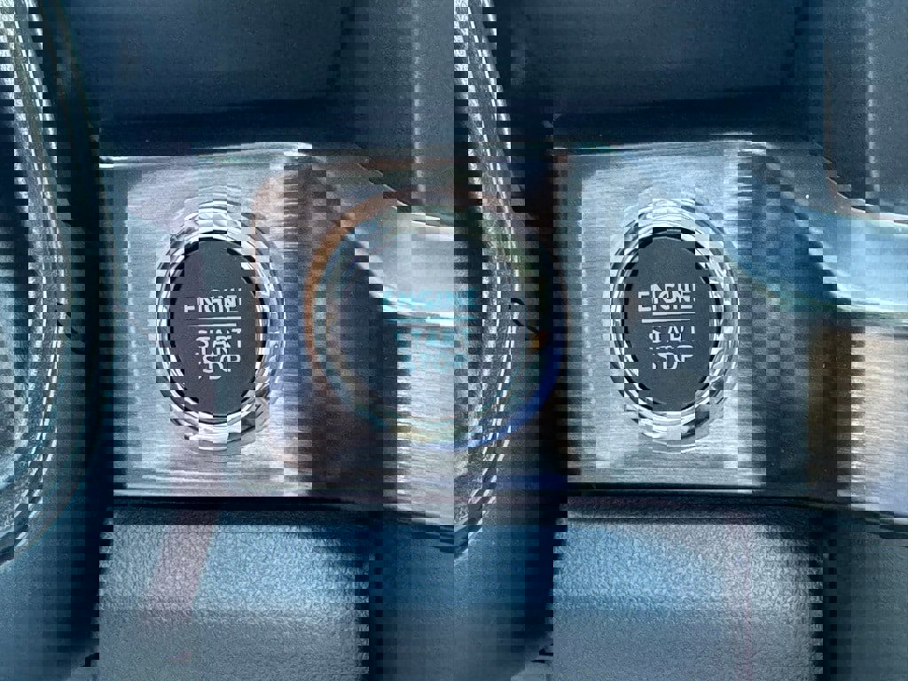 New 2026 Ford F250 Lariat w/ FX4 Off-Road Package image 6