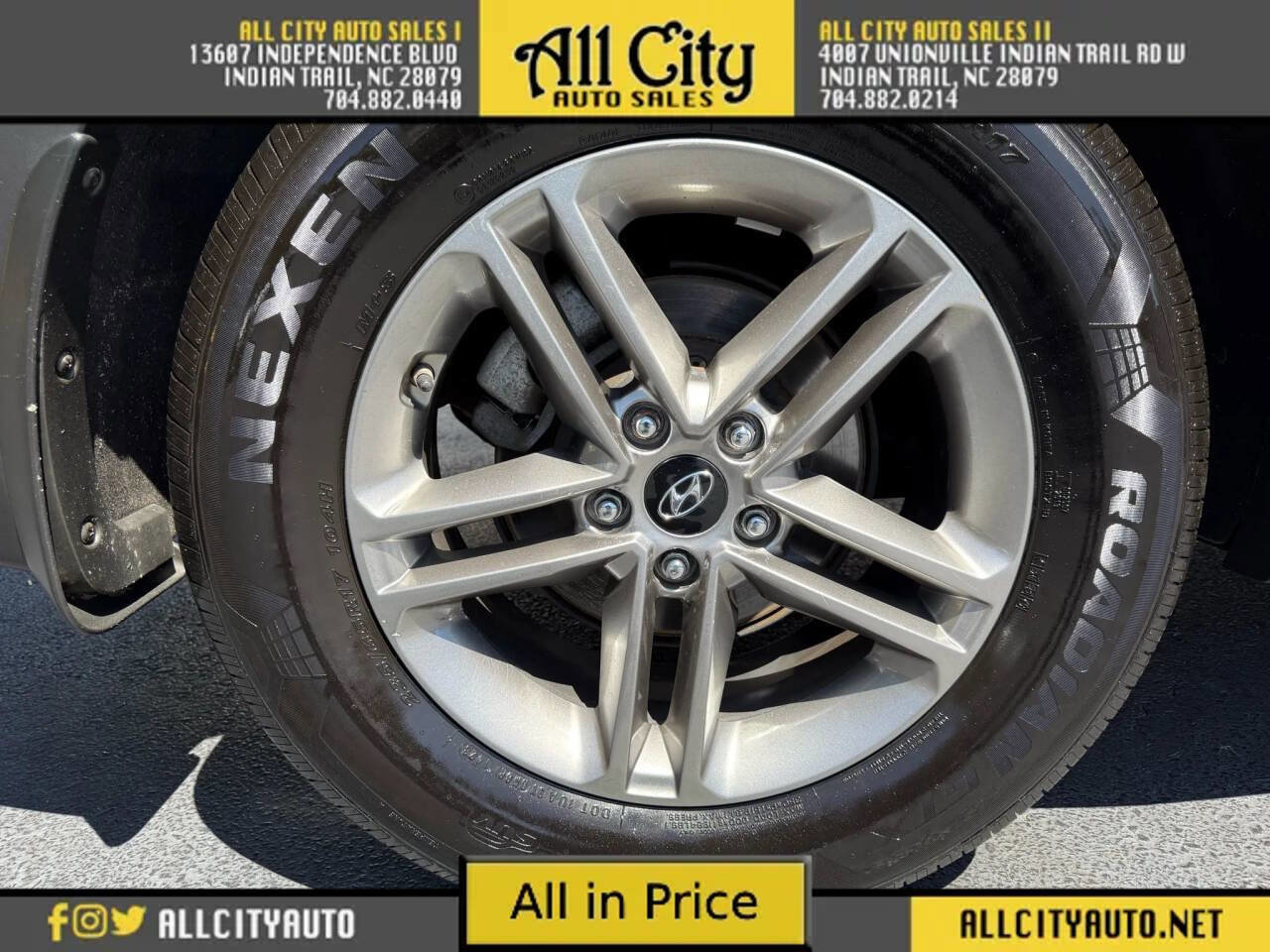 Used 2018 Hyundai Santa Fe Sport w/ 2.4L Value Package 02 image 29