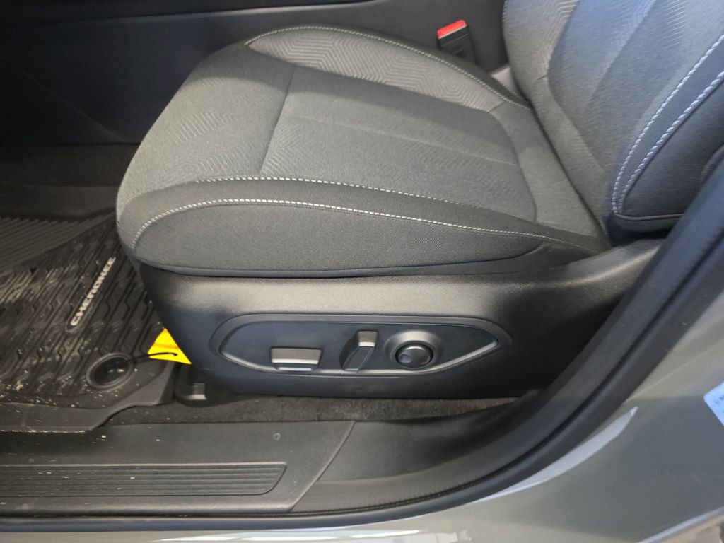 New 2026 Jeep Cherokee Laredo image 28