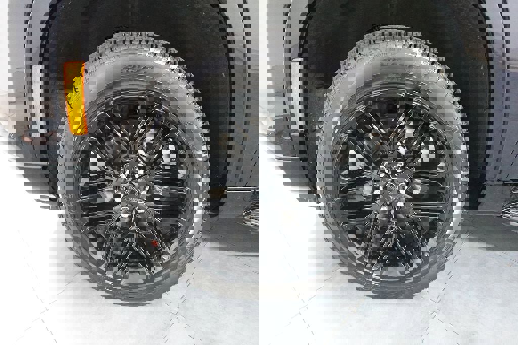 New 2025 Jeep Wagoneer Series II w/ Premium Group I AWD/4WD image 30