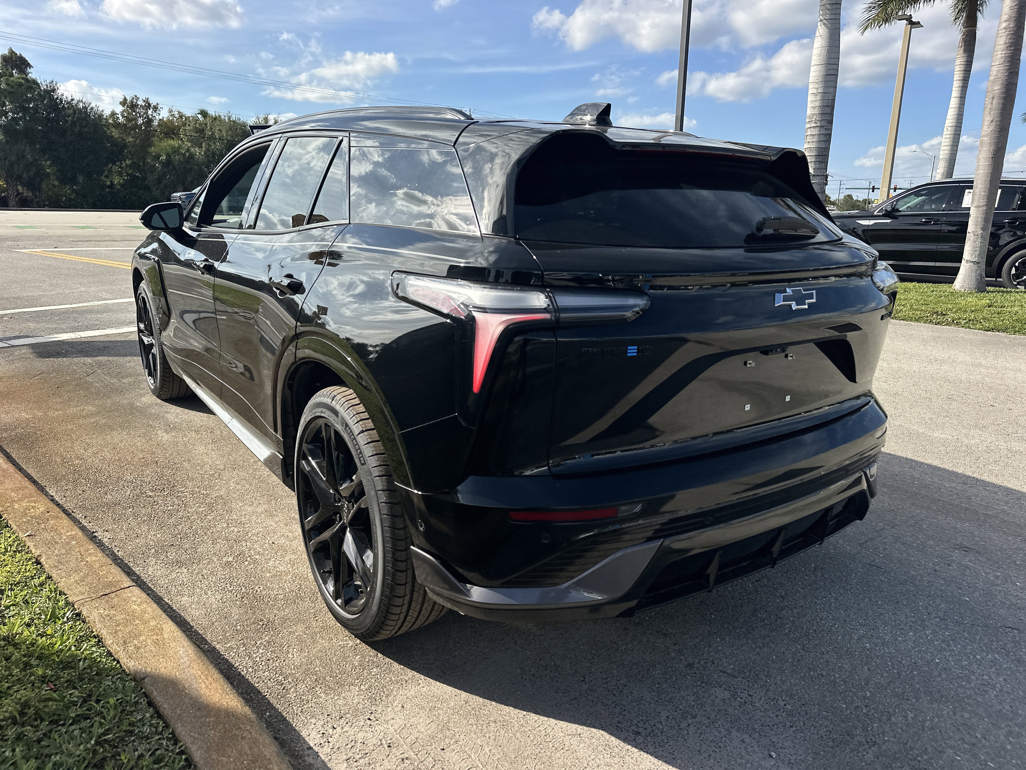 New 2026 Chevrolet Blazer EV SS AWD/4WD image 8