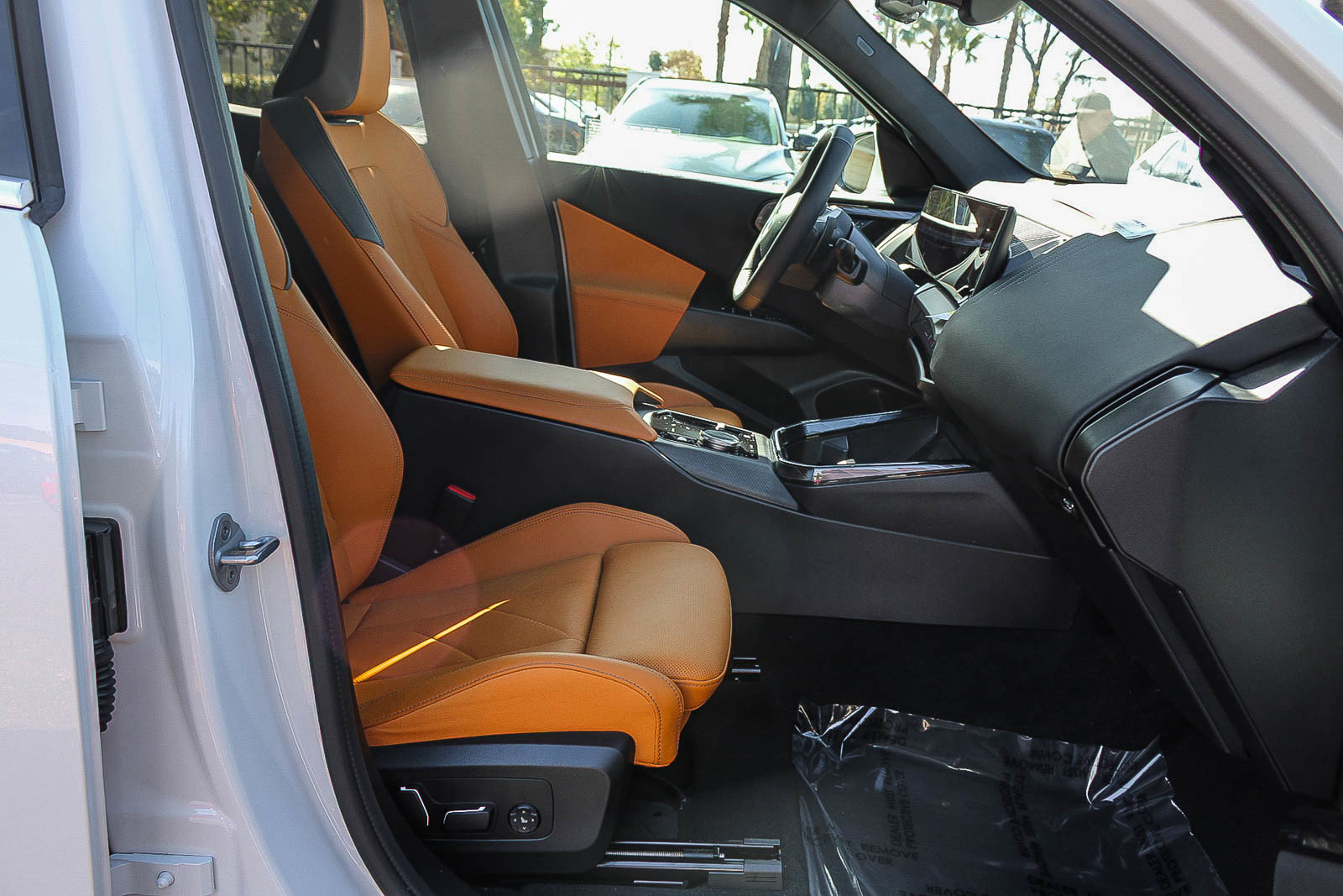 Certified 2025 BMW X3 xDrive30i w/ Convenience Package image 16