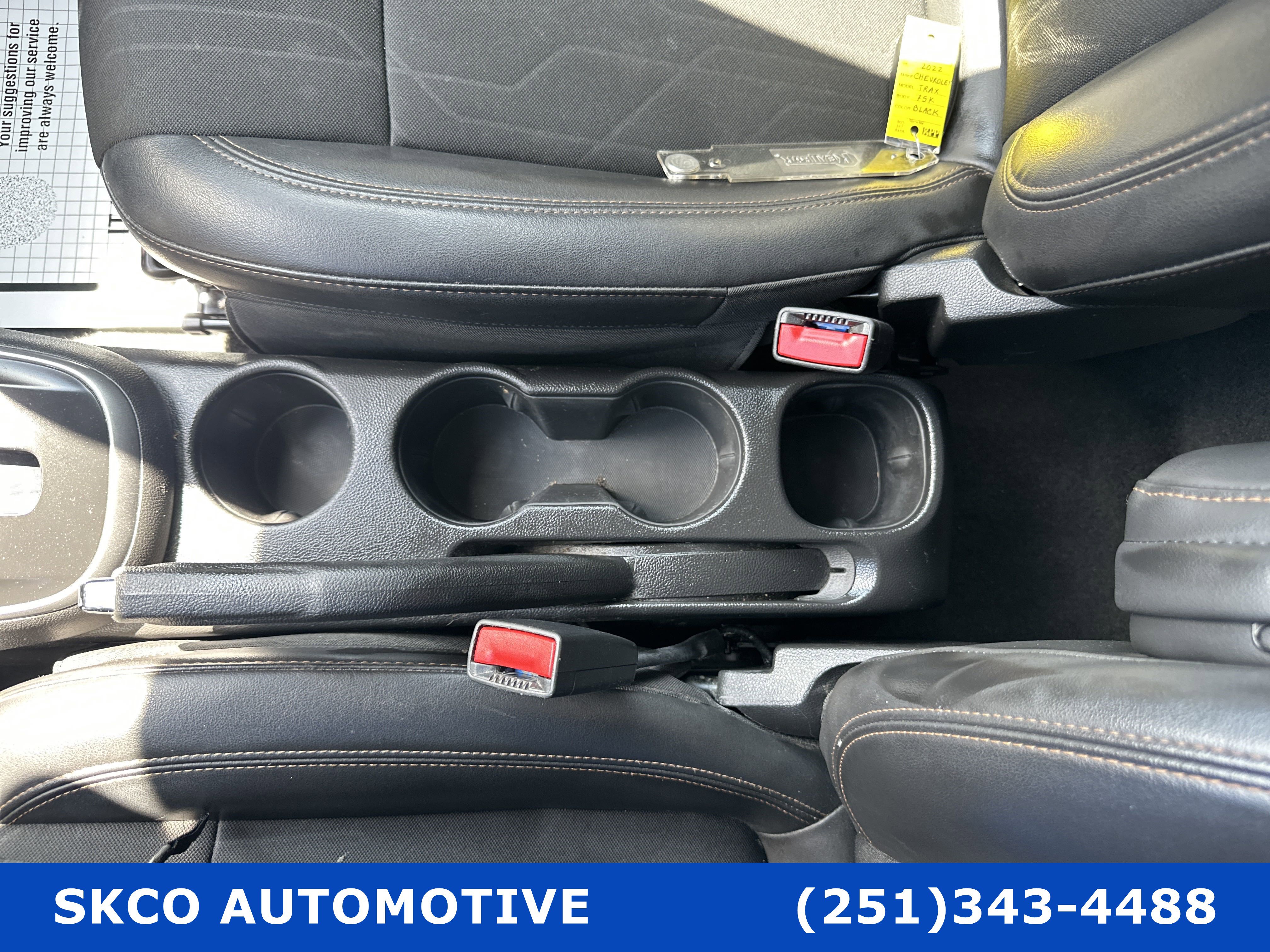 Used 2022 Chevrolet Trax LT w/ LT Convenience Package image 25