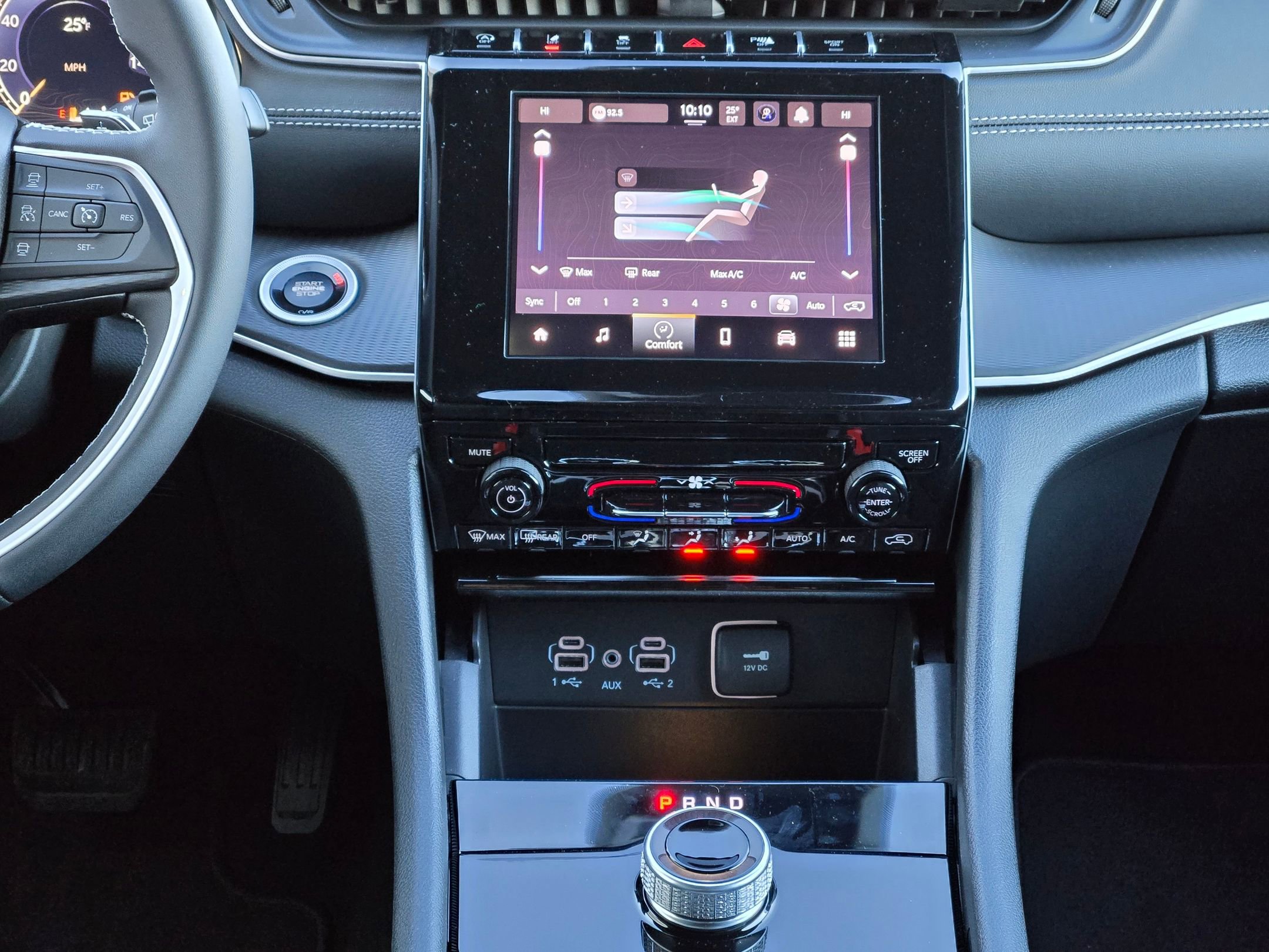 New 2025 Jeep Grand Cherokee Laredo image 15