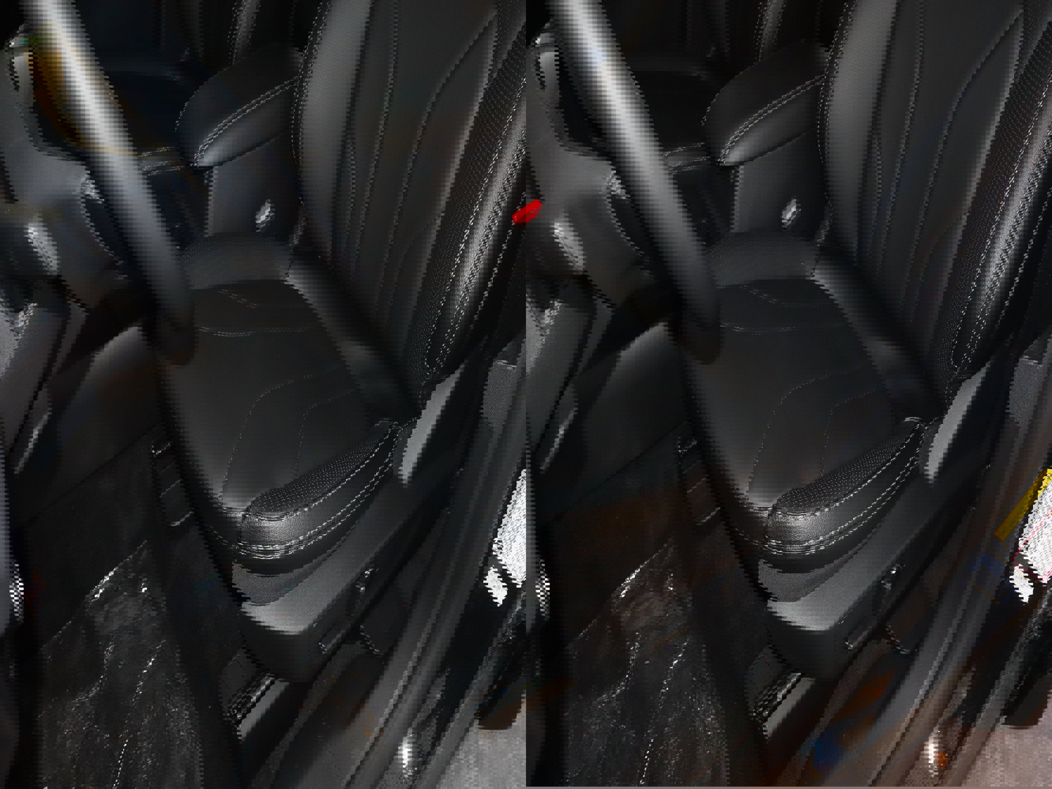 New 2025 Ford Escape SE w/ PHEV Premium Package image 33