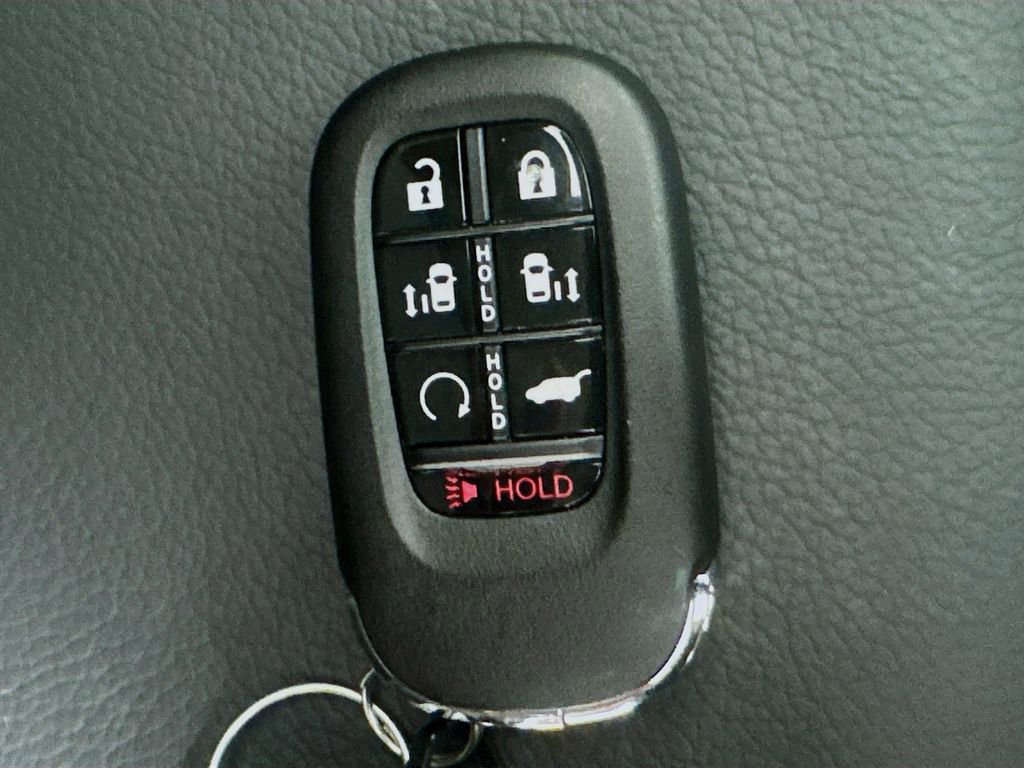 Used 2026 Honda Odyssey EX-L image 43