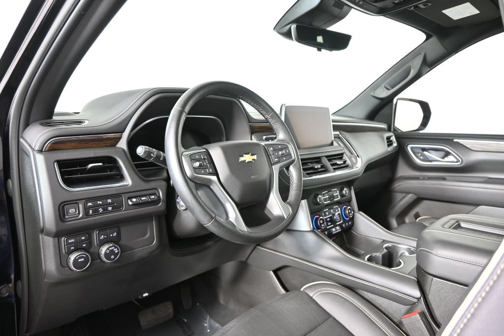 Used 2023 Chevrolet Tahoe Premier w/ Premium Package 2 AWD/4WD image 23